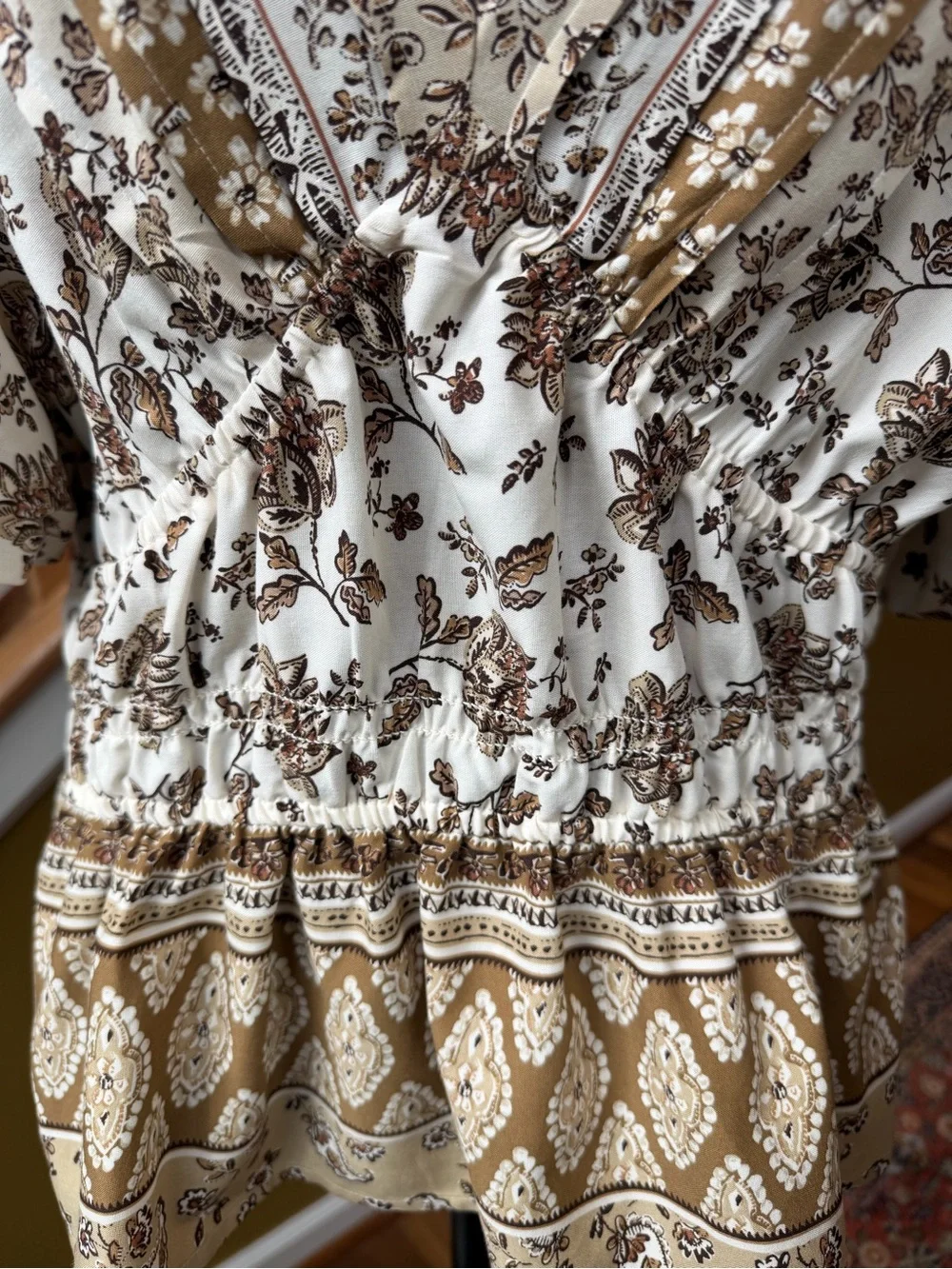 LOFT V-neck elastic waist blouse (XL)